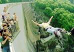 Những tour du lịch 'dựng tóc gáy' trên thế giới